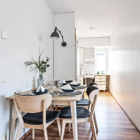 Sleepwell Tiili With Private Sauna And Parking Apartament *